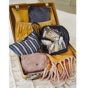 DSW NWOT Packing Cubes